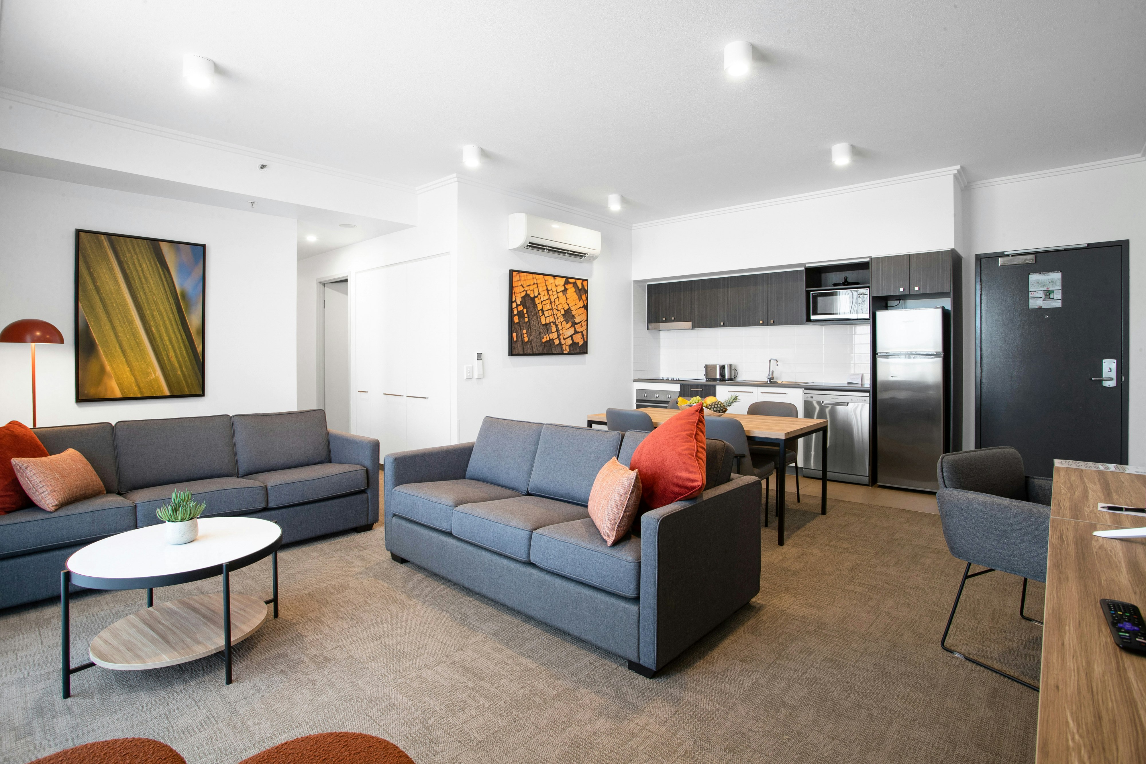 2 BEDROOMS, APARTMENT