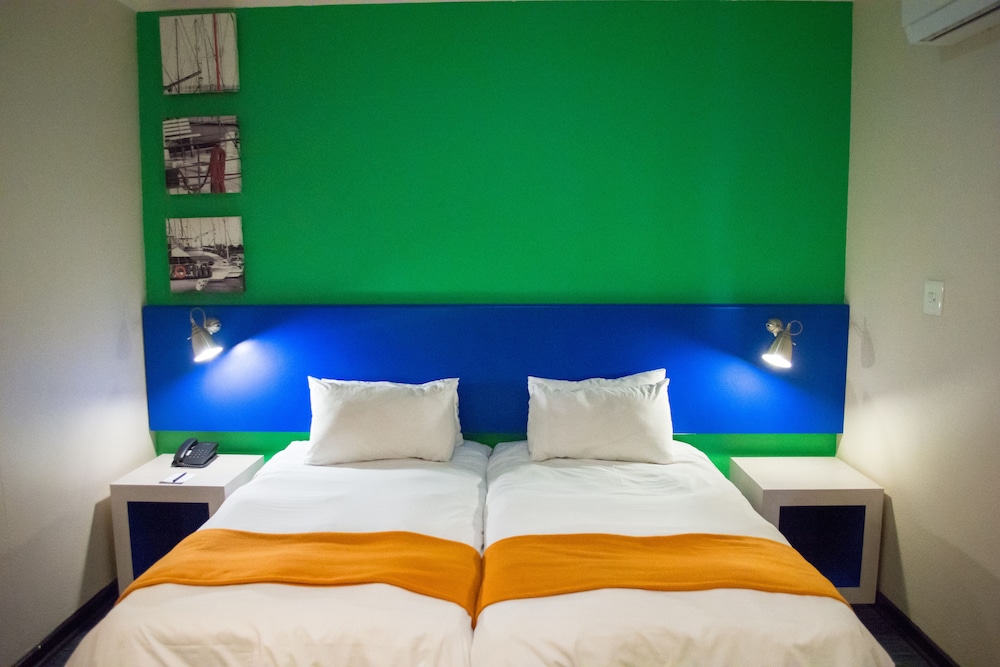 Premier Splendid Inn Bayshore 19/60