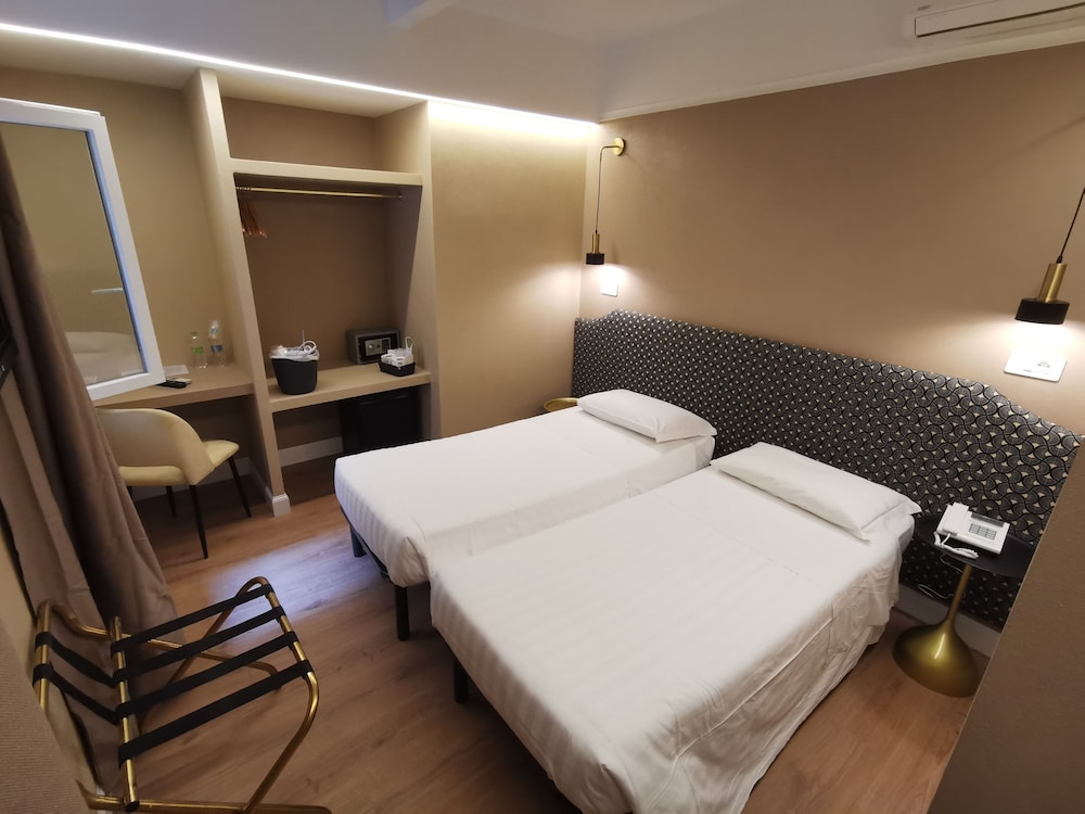 Hotel Fiori 16/59