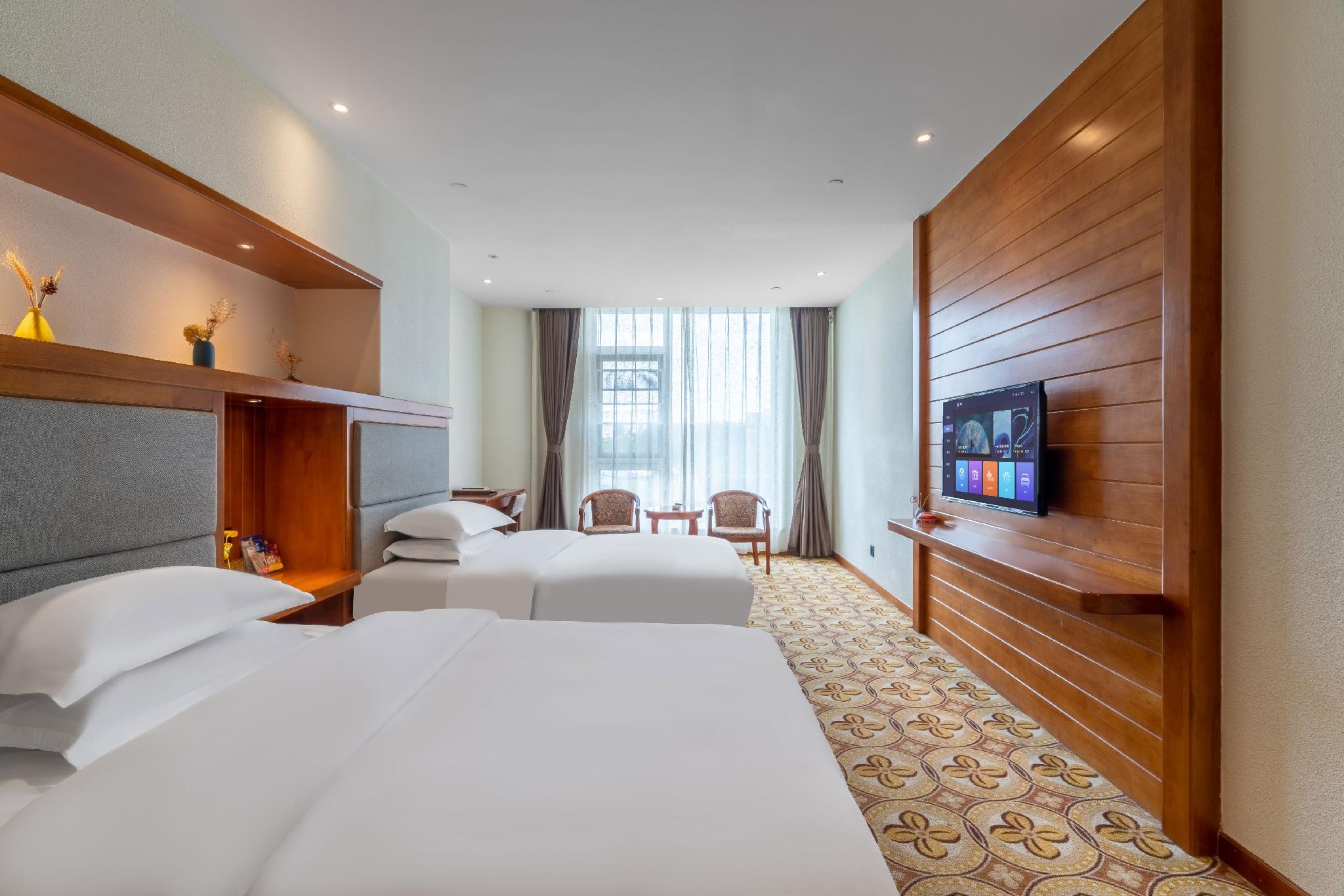 Longju Hotel 11/25