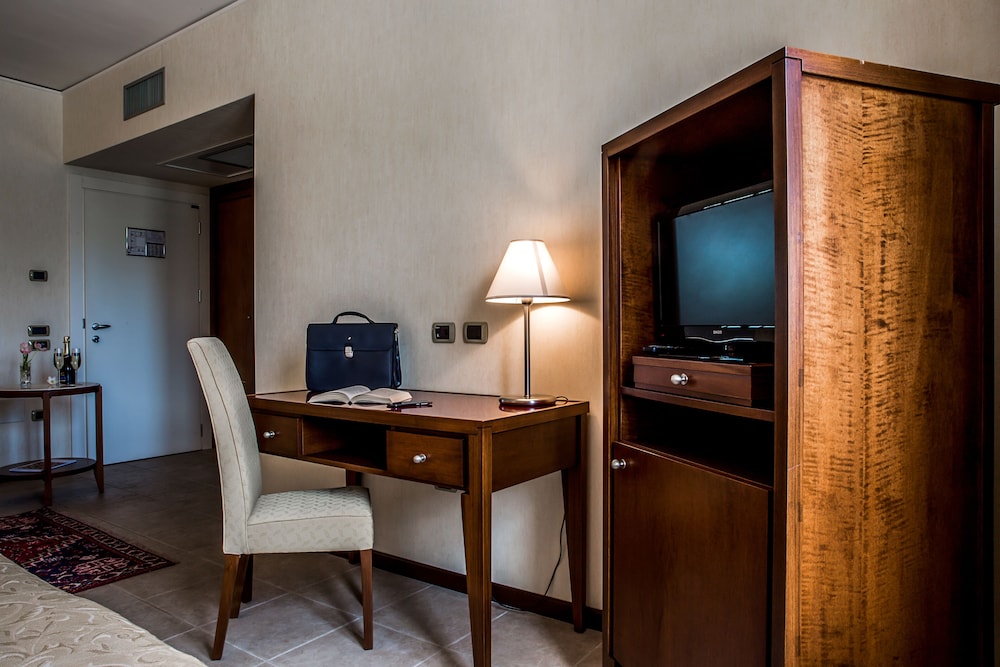 Grand Hotel Paestum 37/50