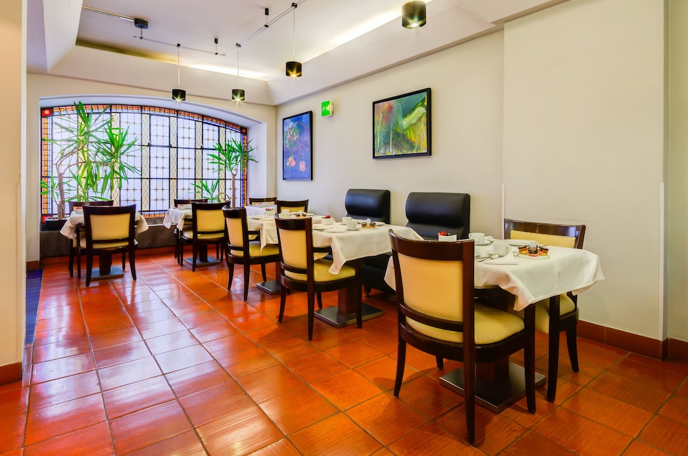 Belver Principe Real Hotel 52/64