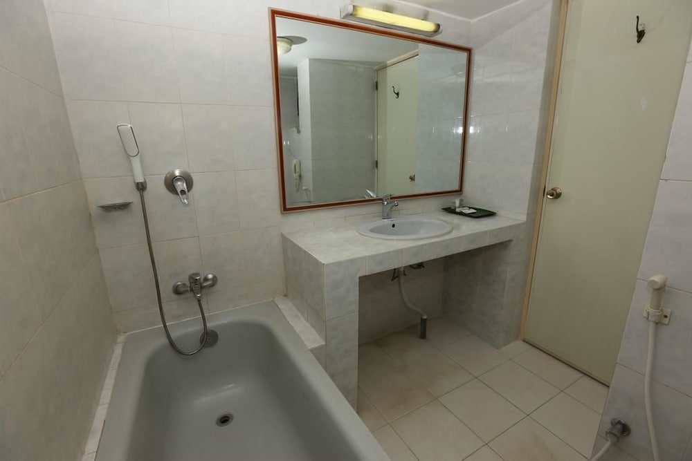 The Enchanted 62/62