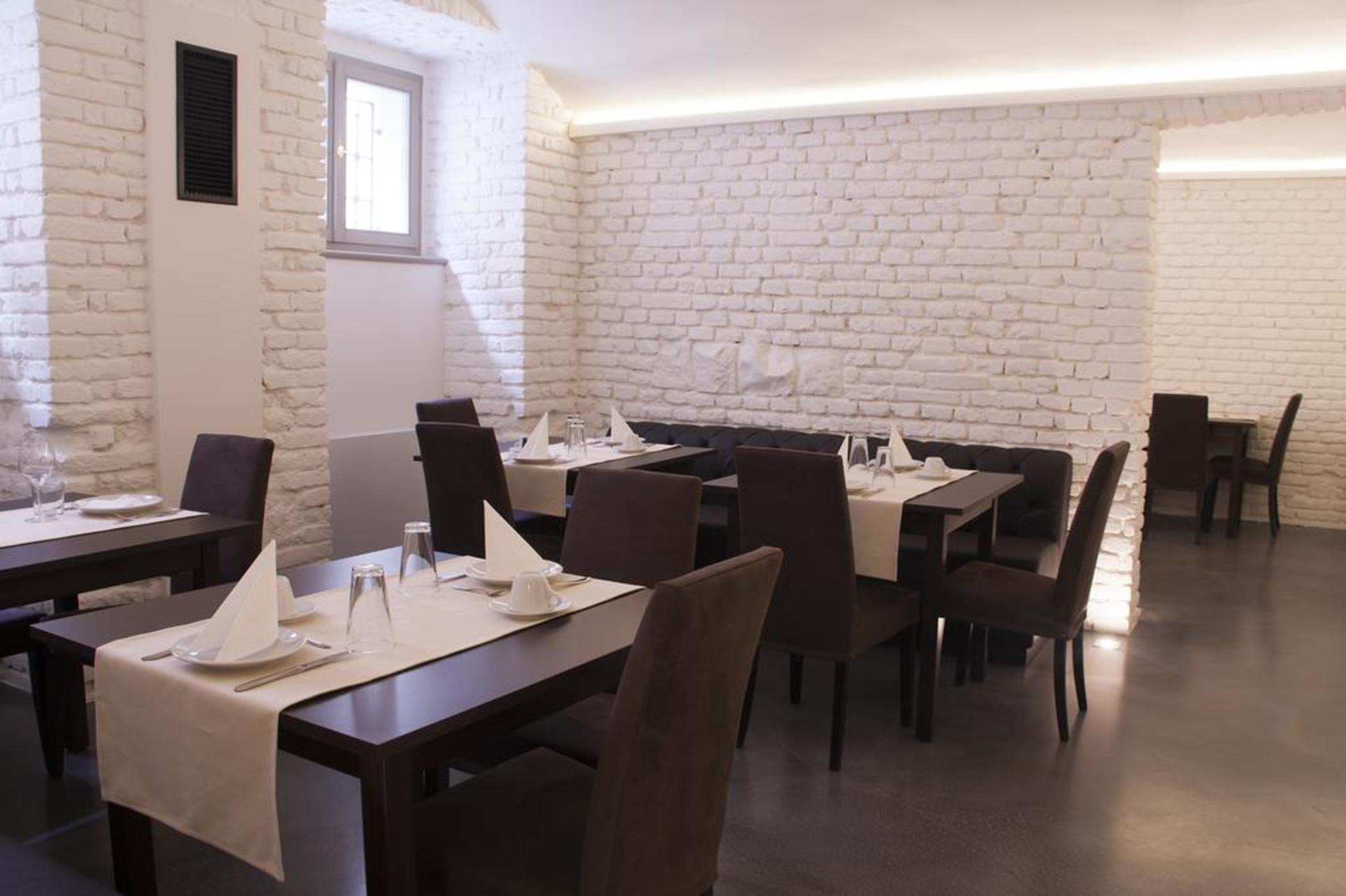 limehome Prague Halkova 20/32