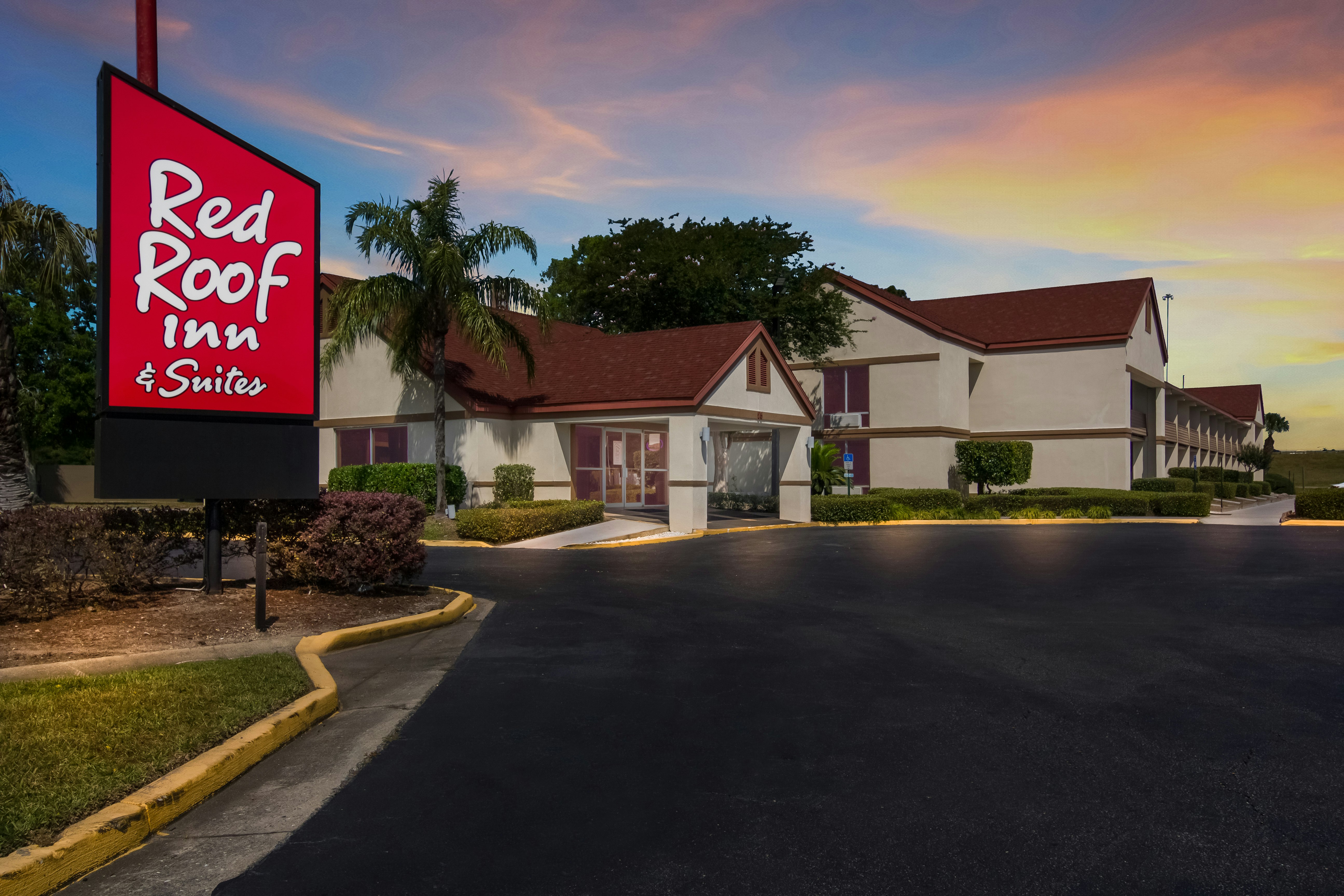 Red Roof Inn Suites Brunswick I 95 30/32