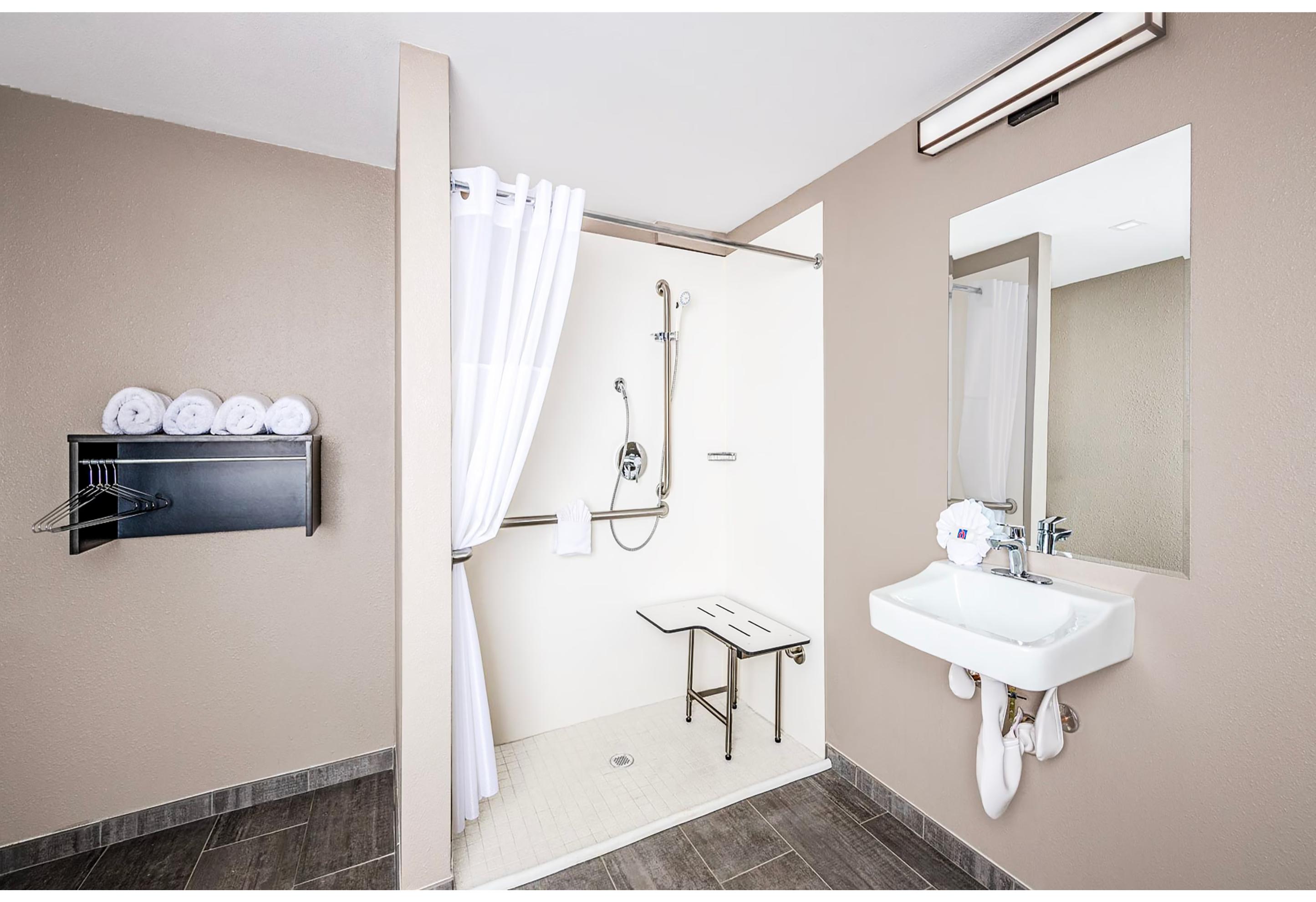 غرفة بسريرين كوين لذوي الإعاقة، Motel6 Euless, TX - Dallas 3/3
