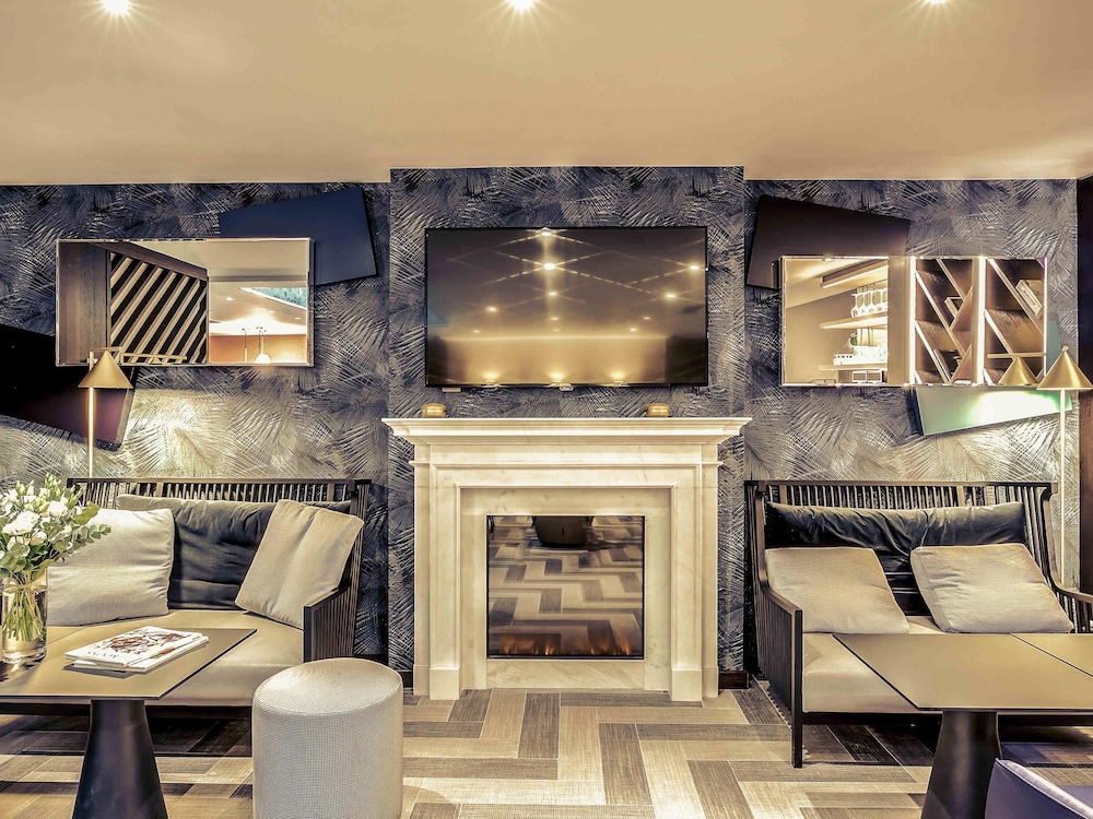 Mercure Paris Arc de Triomphe Etoile 55/72