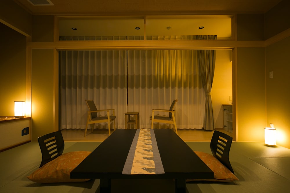 Hotel Shiroyama 13/63