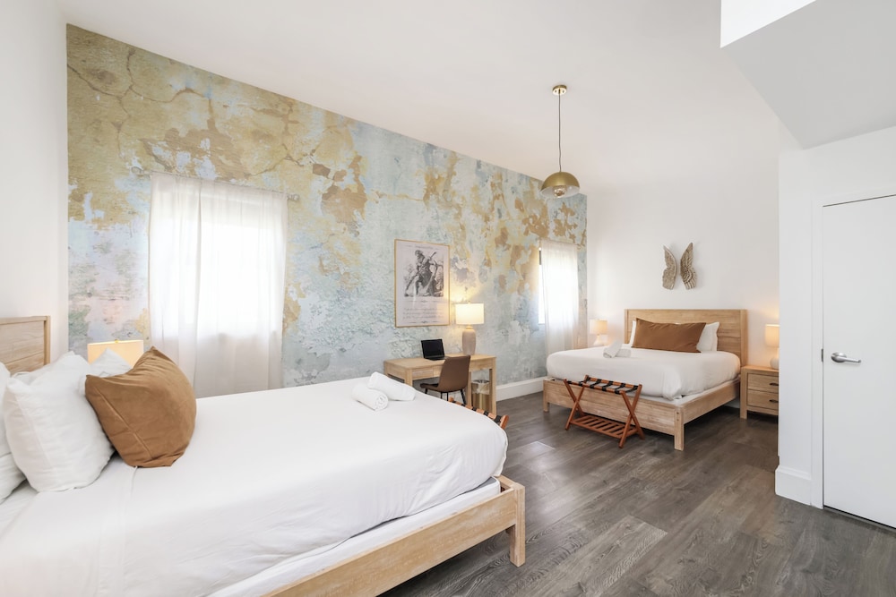 Ithaca of South Beach Hotel 23/51