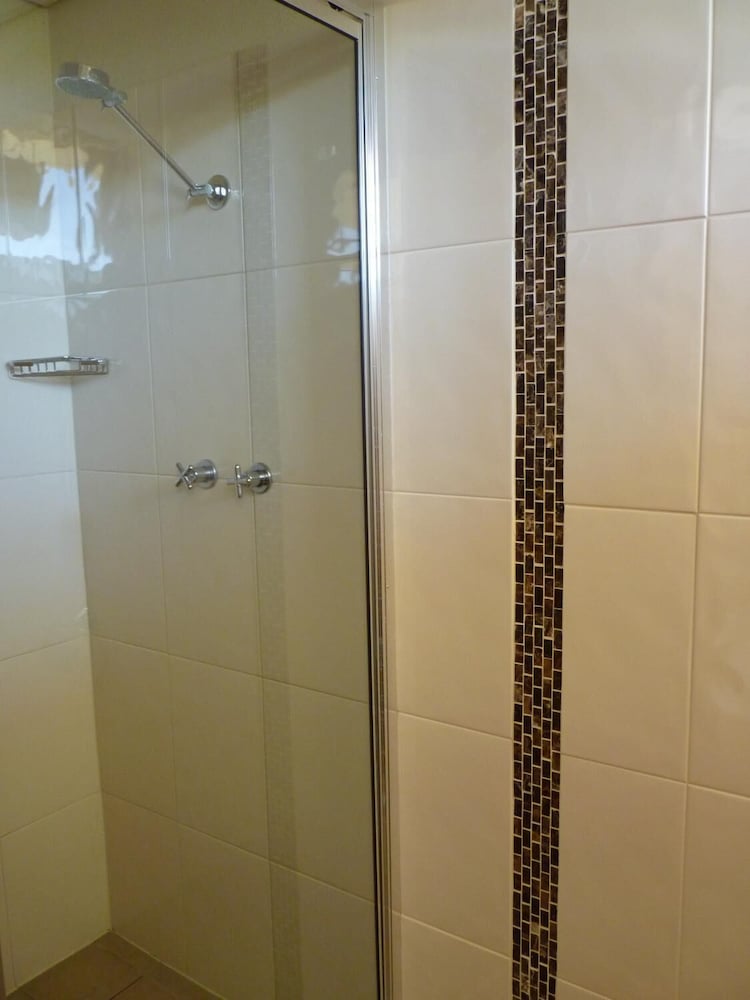COONAWARRA MOTOR LODGE 38/38