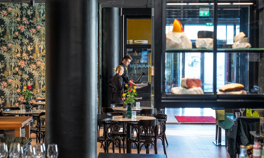 Thon Hotel Alta 48/60