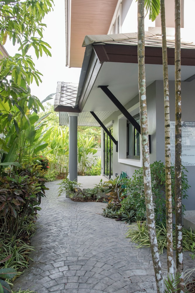 Baan Santhiya Krabi Villas 45/50