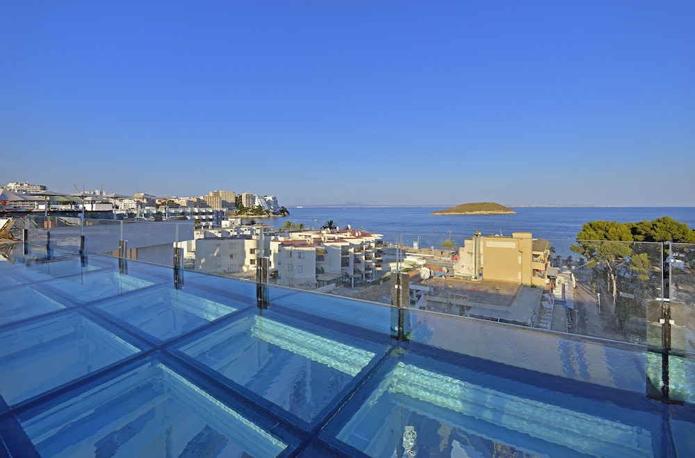 Innside by Melia Calvia Beach 48/50
