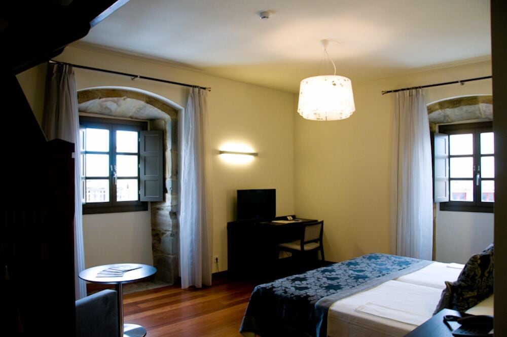 Hotel Palacio de Meras 10/30