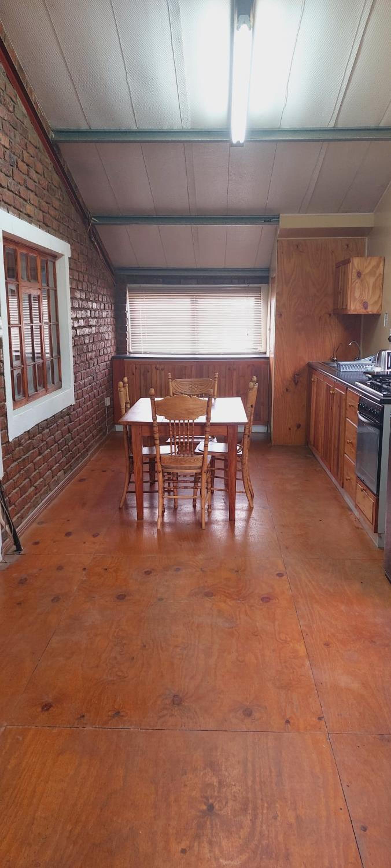 Swartberg Cottages 15/39