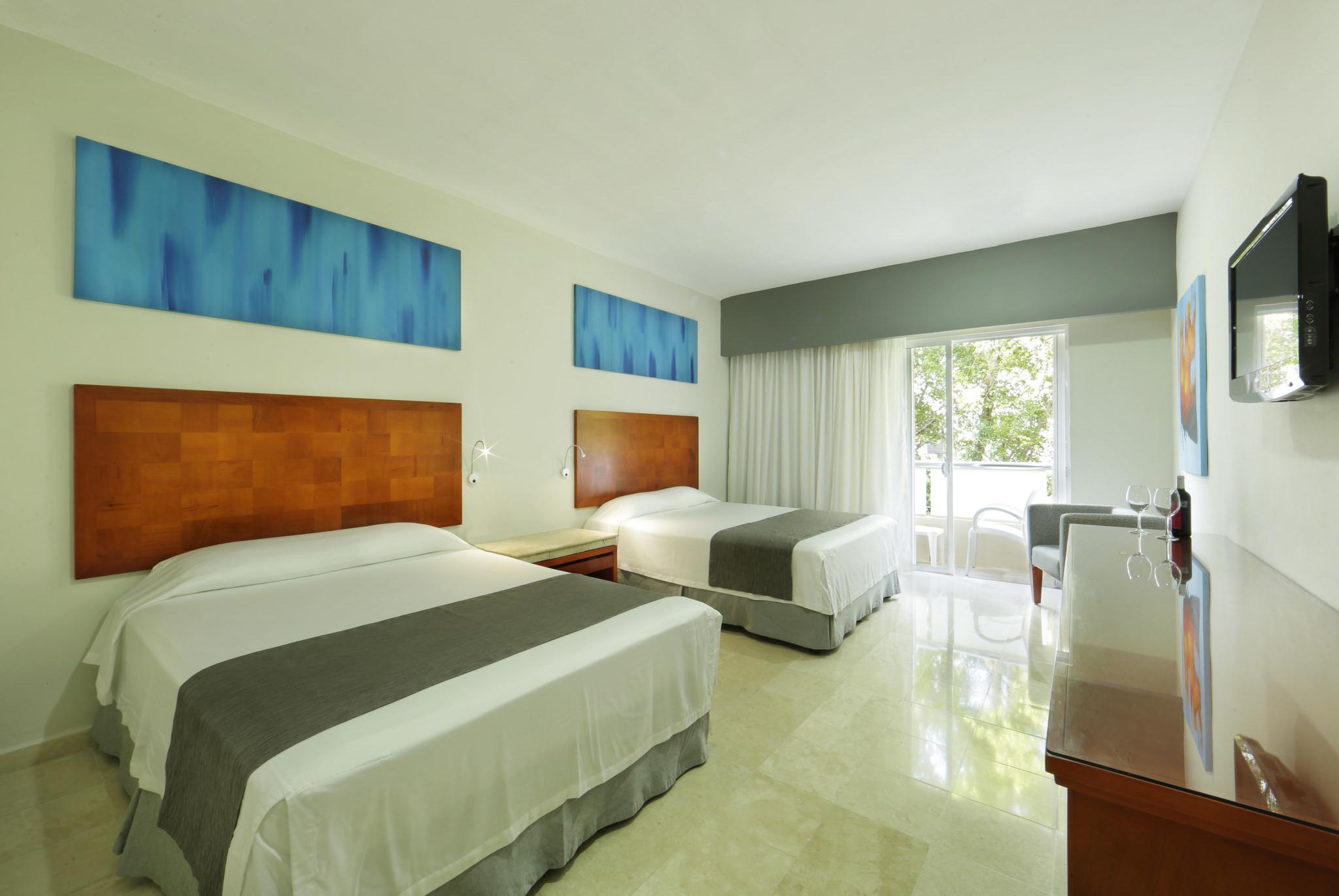 Deluxe, Double Bed, Garden View, Balcony or Terrace