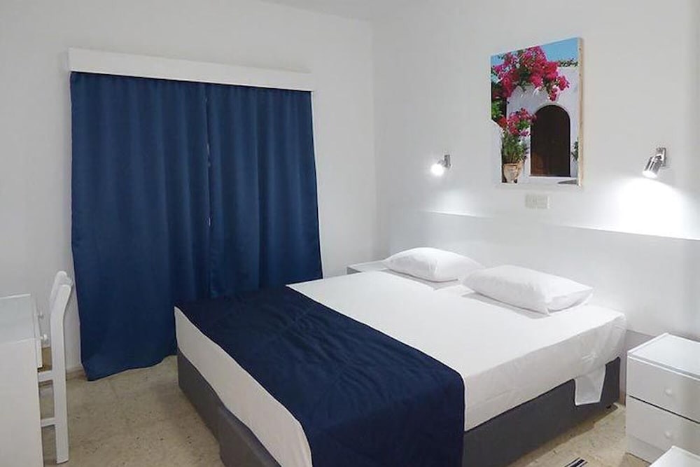 Amore Protaras Apartments 12/44