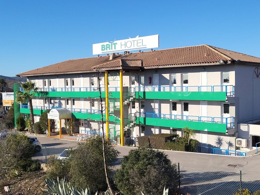Brit Hotel Essentiel Sete Balaruc 11/50
