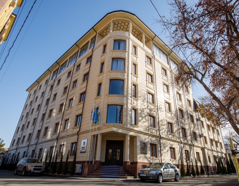 Navruz Hotel Tashkent in TASHKENT