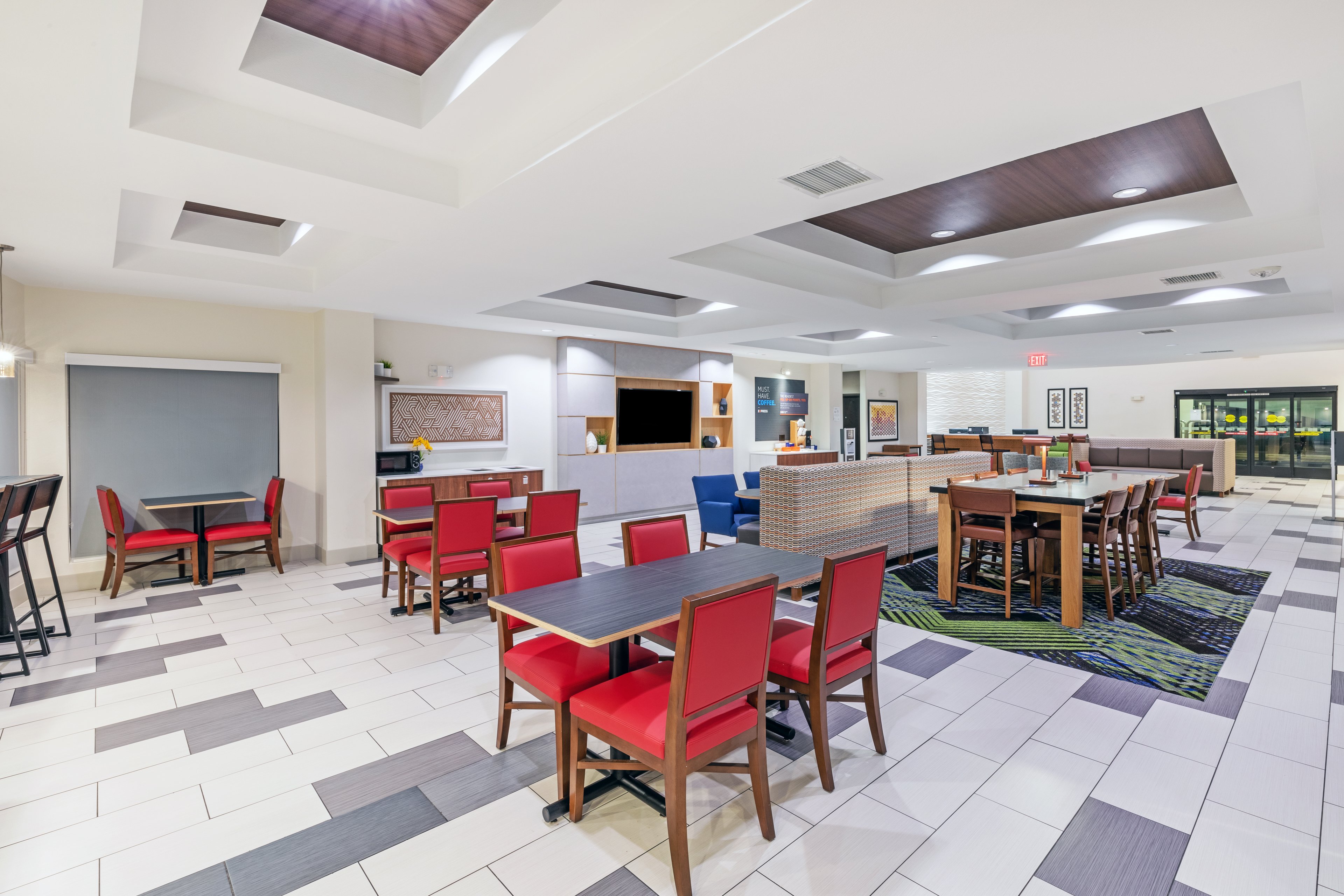 Holiday Inn Express & Suites Austin NW - Lakeway 42/50