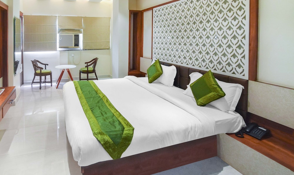 Hotel Saffron 19/50