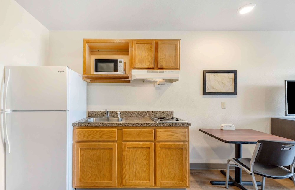 Extended Stay America Select Suites - Oklahoma City - Del City 32/37