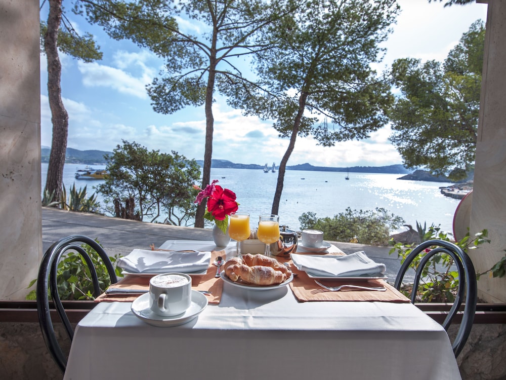 Hotel Cala Fornells 33/50