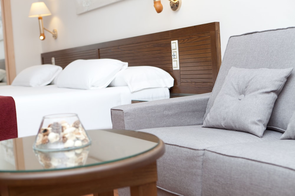 Senator Cadiz Spa Hotel 43/71