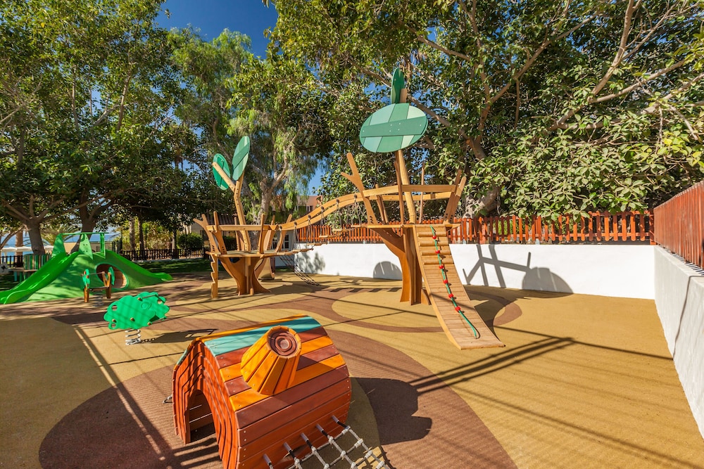 Abora Interclub Atlantic by Lopesan Hotels 46/70