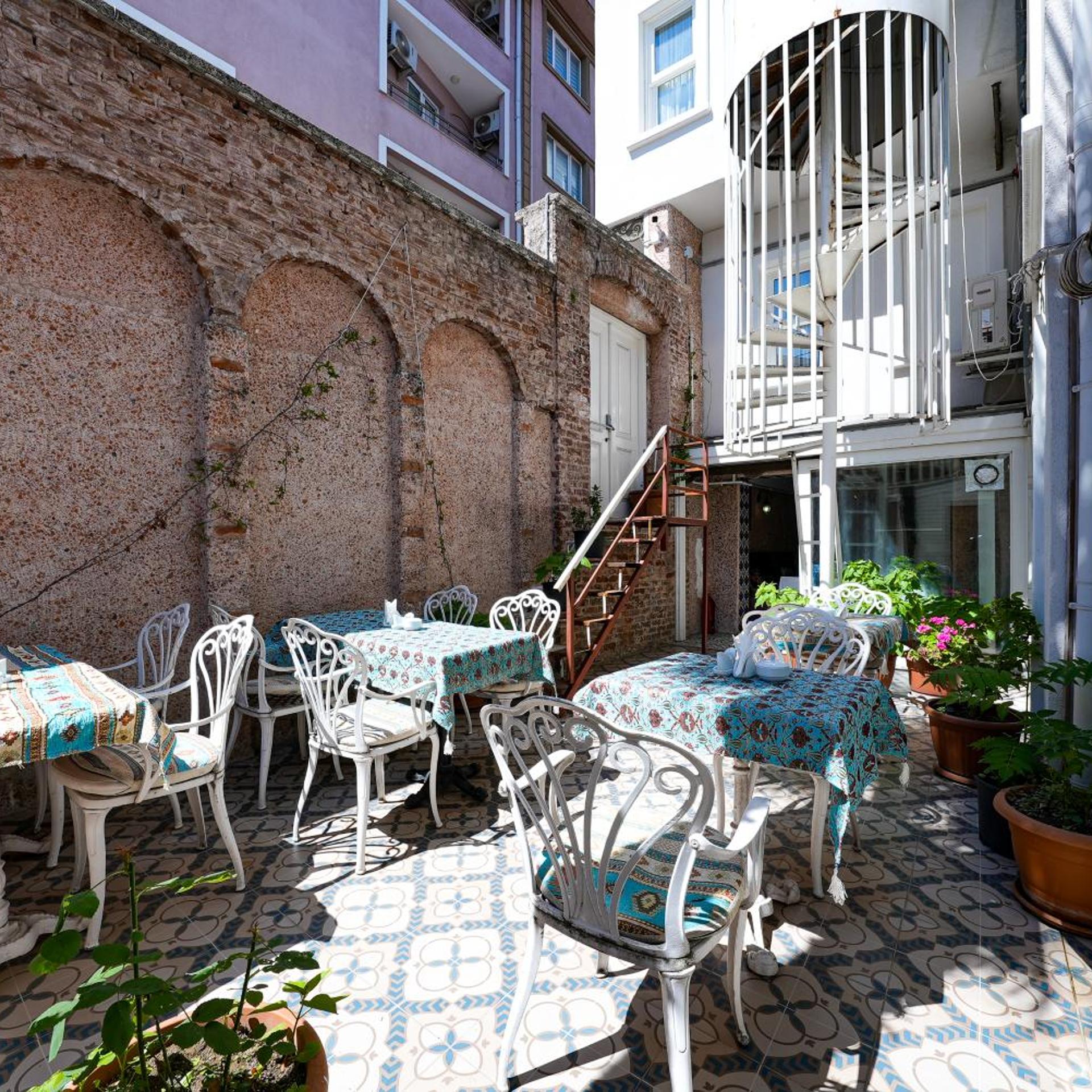 Ersari Hotel 34/56