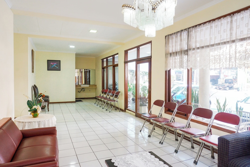 Hotel O Kebon Jeruk Near Gedung Sate Formerly Kurnia Hotel 23/29
