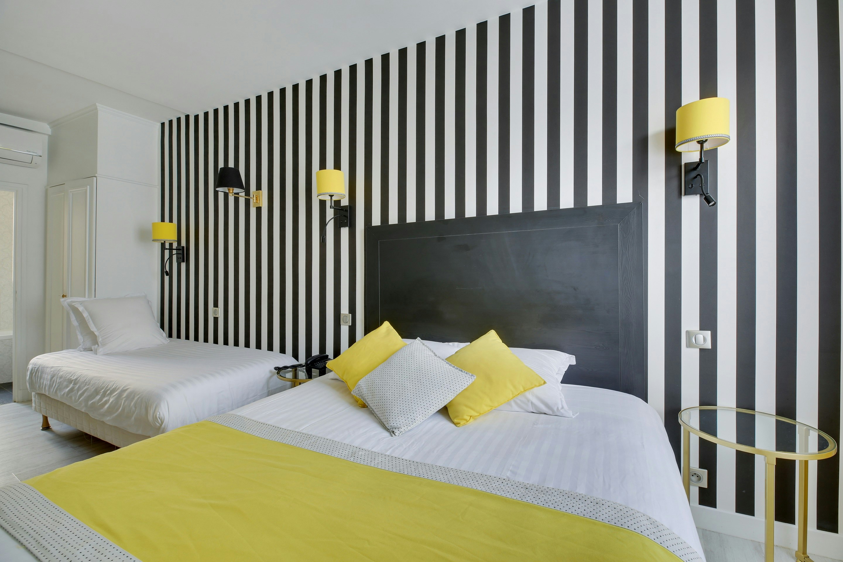 Hotel Riviera Elysees 16/95