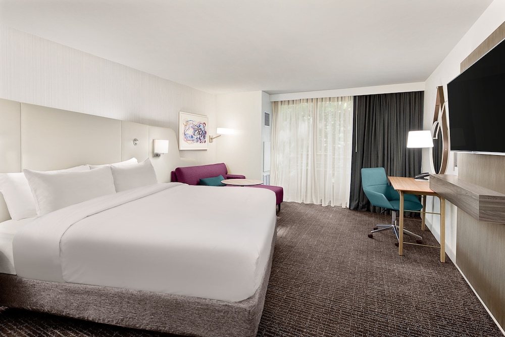 Crowne Plaza Atlanta Perimeter At Ravinia 16/78