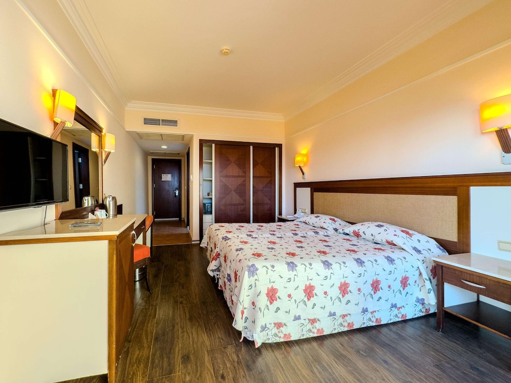 ECONOMY, DOUBLE BED