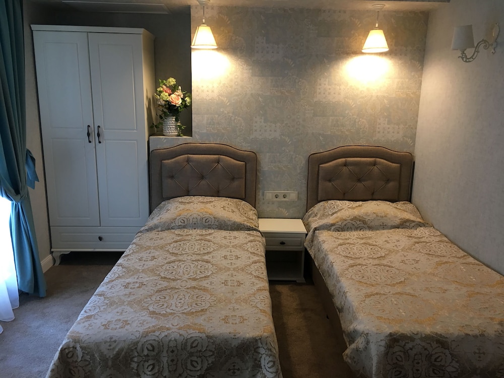 Family Hotel Agoncev 11/41