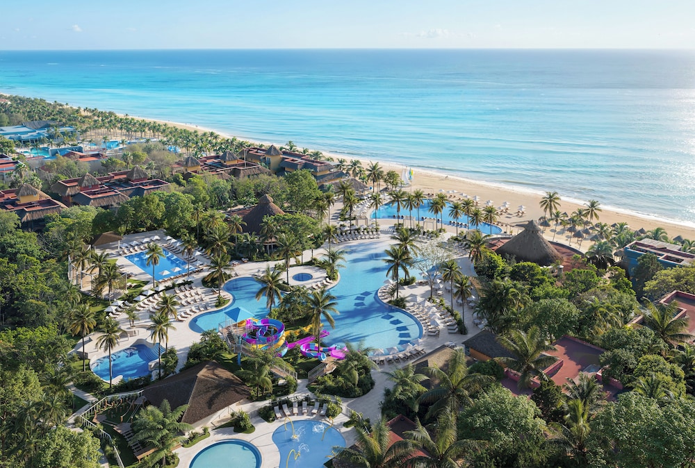 Iberostar Waves Quetzal 47/50