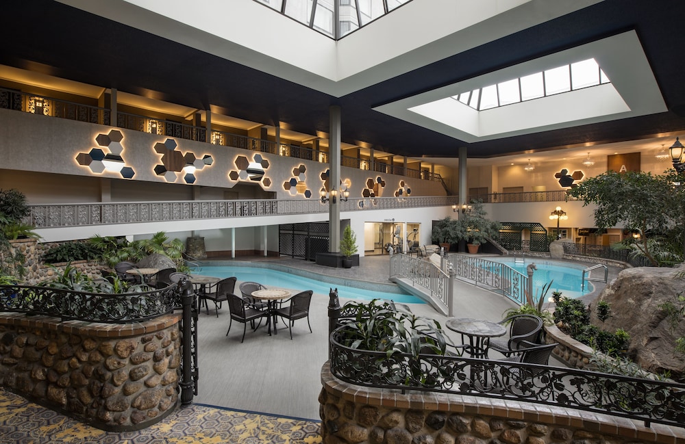 Saskatoon Inn 7/55
