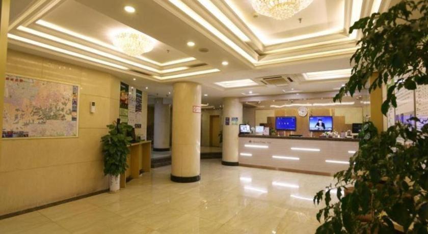 GreenTree Inn Jinan Quancheng Hotel 8/43