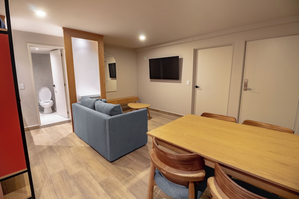 Oliva Plaza Hotel 38/50