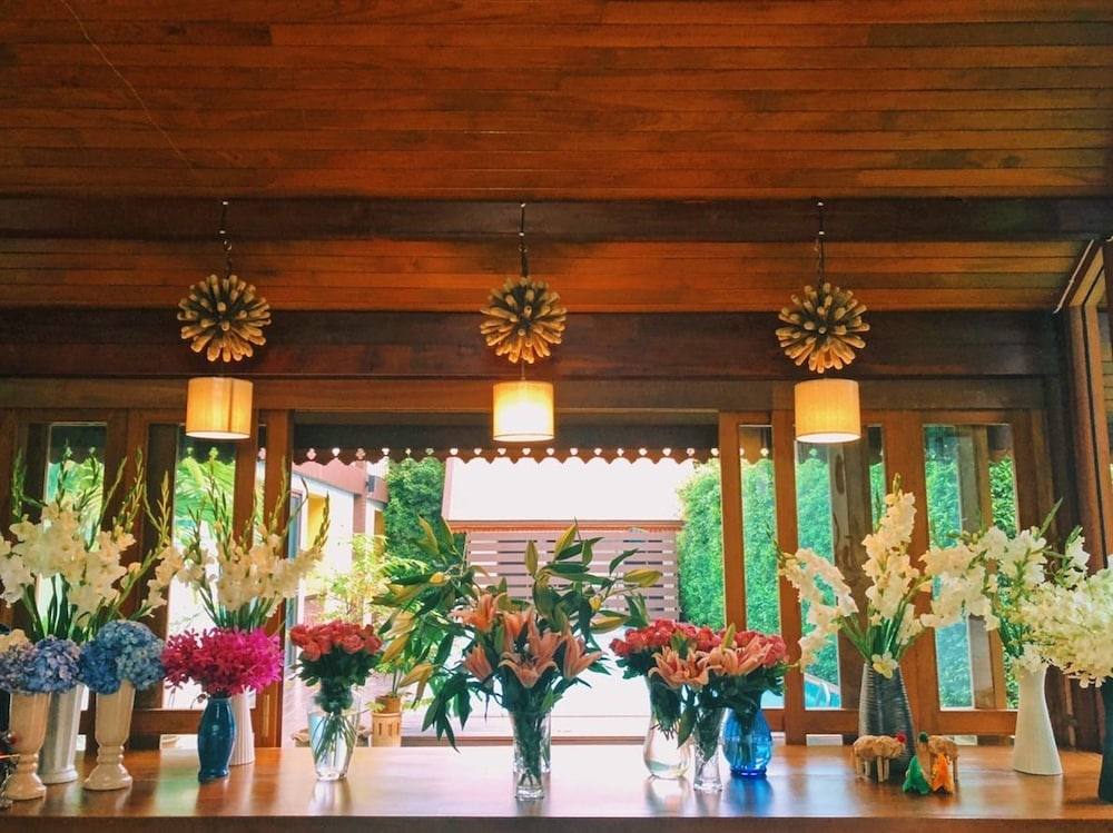 Monmuang Hotel And Residence 7/33
