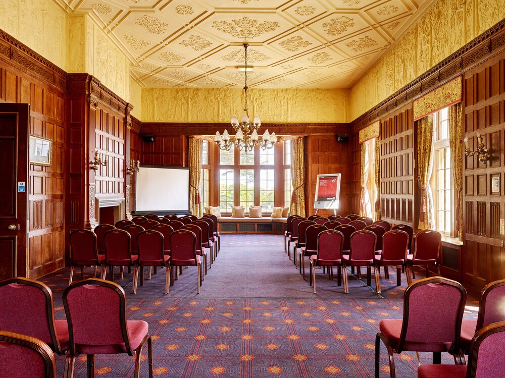 Dumbleton Hall Hotel 46/73