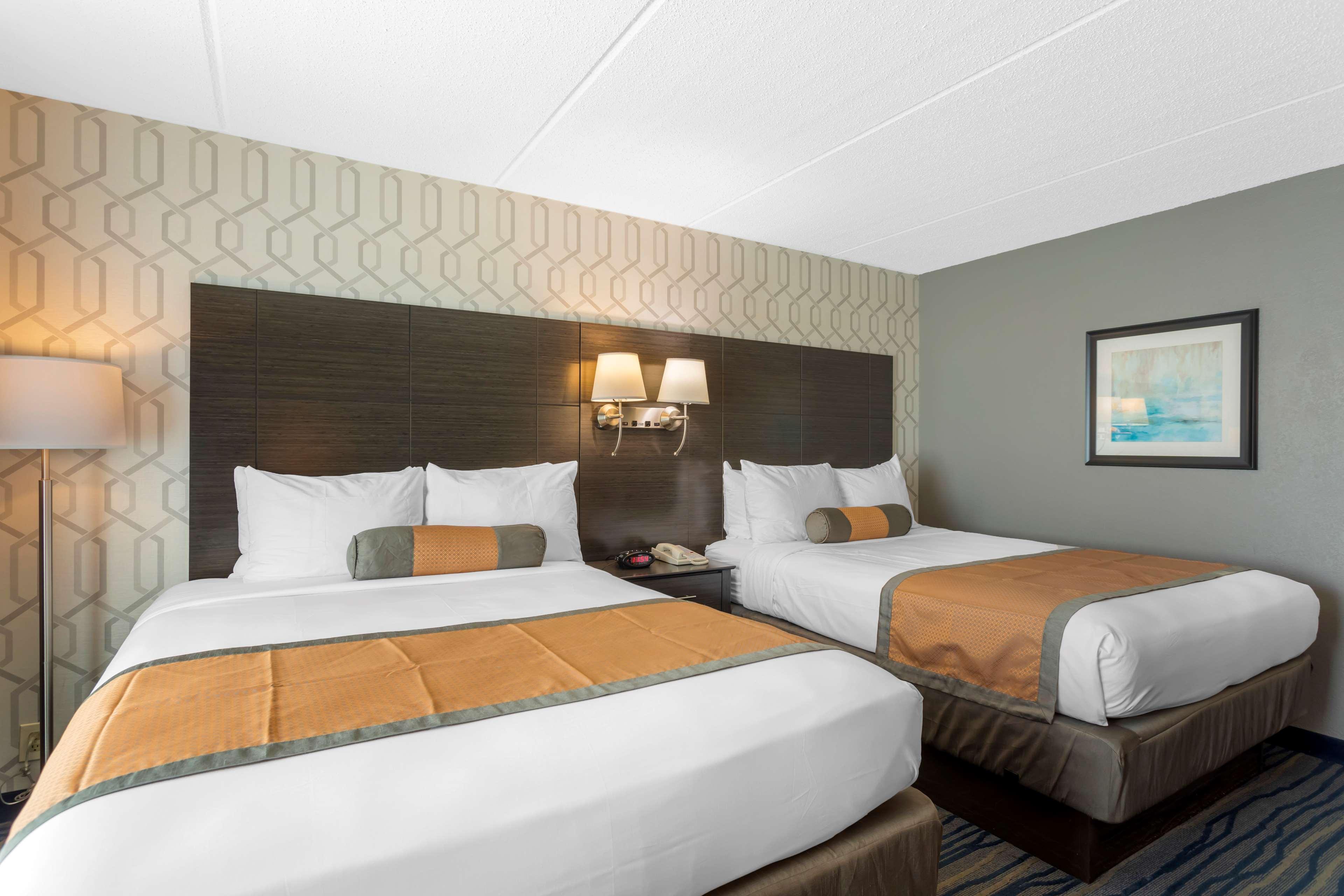 Room, 2 Queen Beds, Pet Friendly, Exterior Entrance