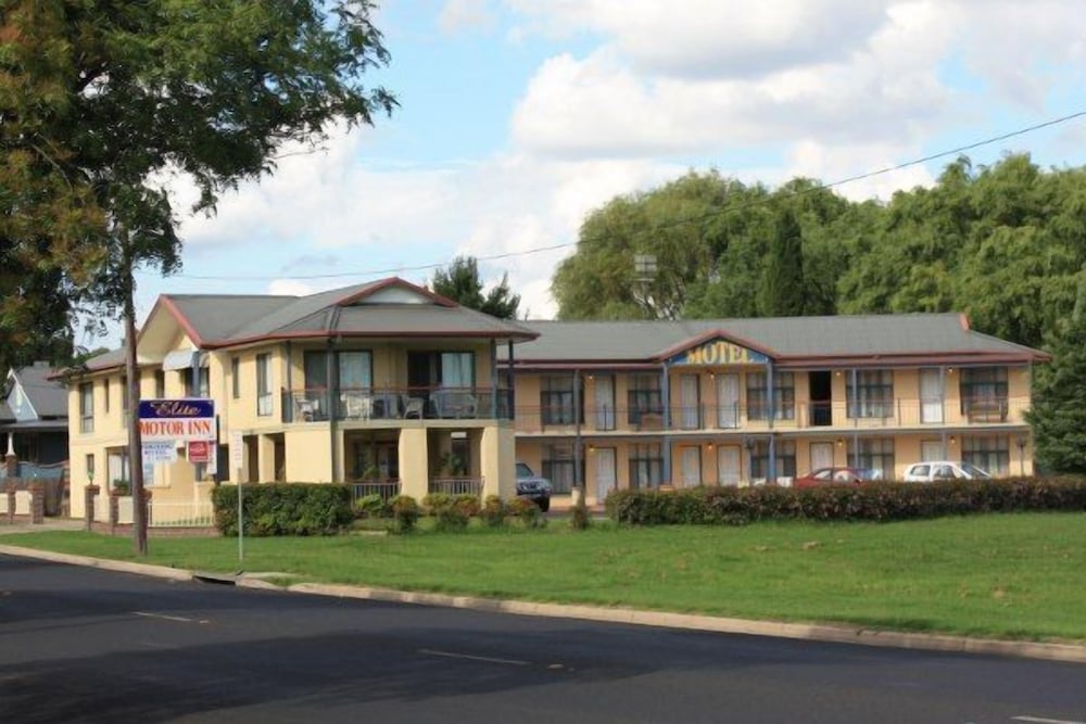 ELITE MOTOR INN 1/16