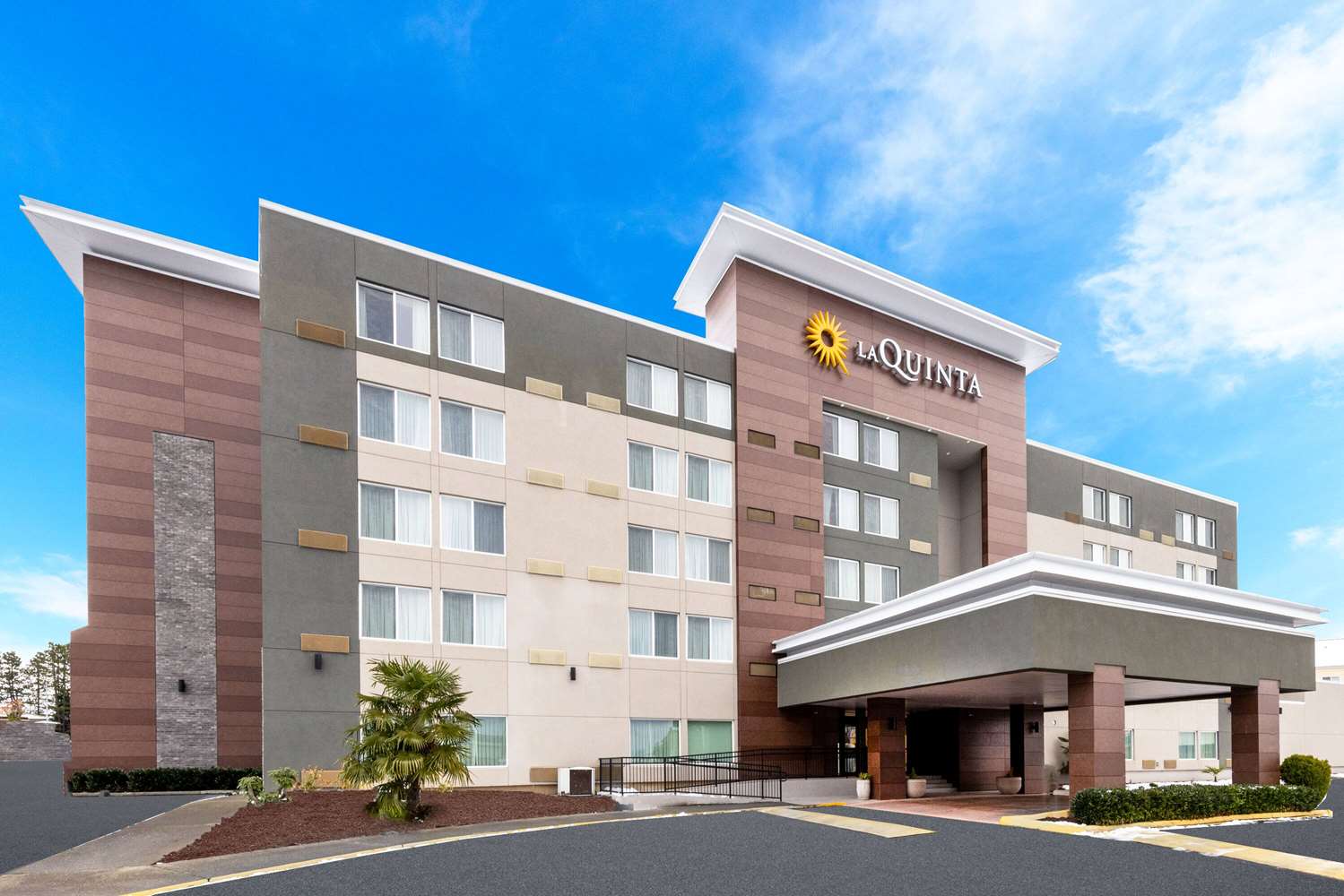 La Quinta Inn Lynnwood 2/38