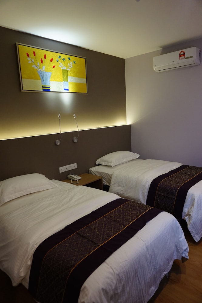 Super 8 Hotel @ Georgetown 24/70