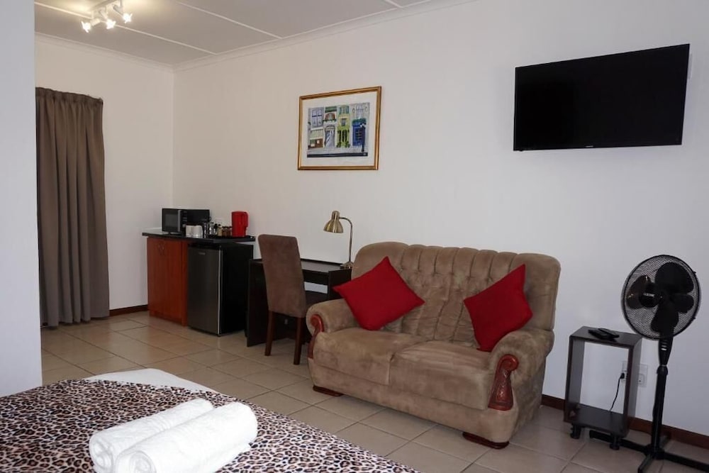 Sheba Rock Guesthouse 14/30