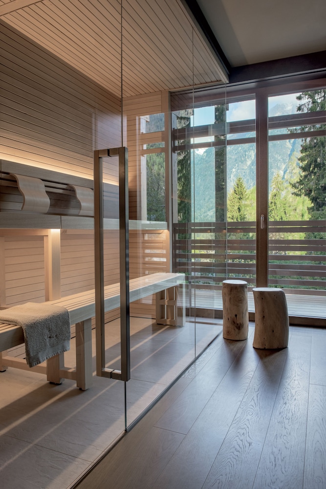 Lefay Resort and SPA Dolomiti 18/46