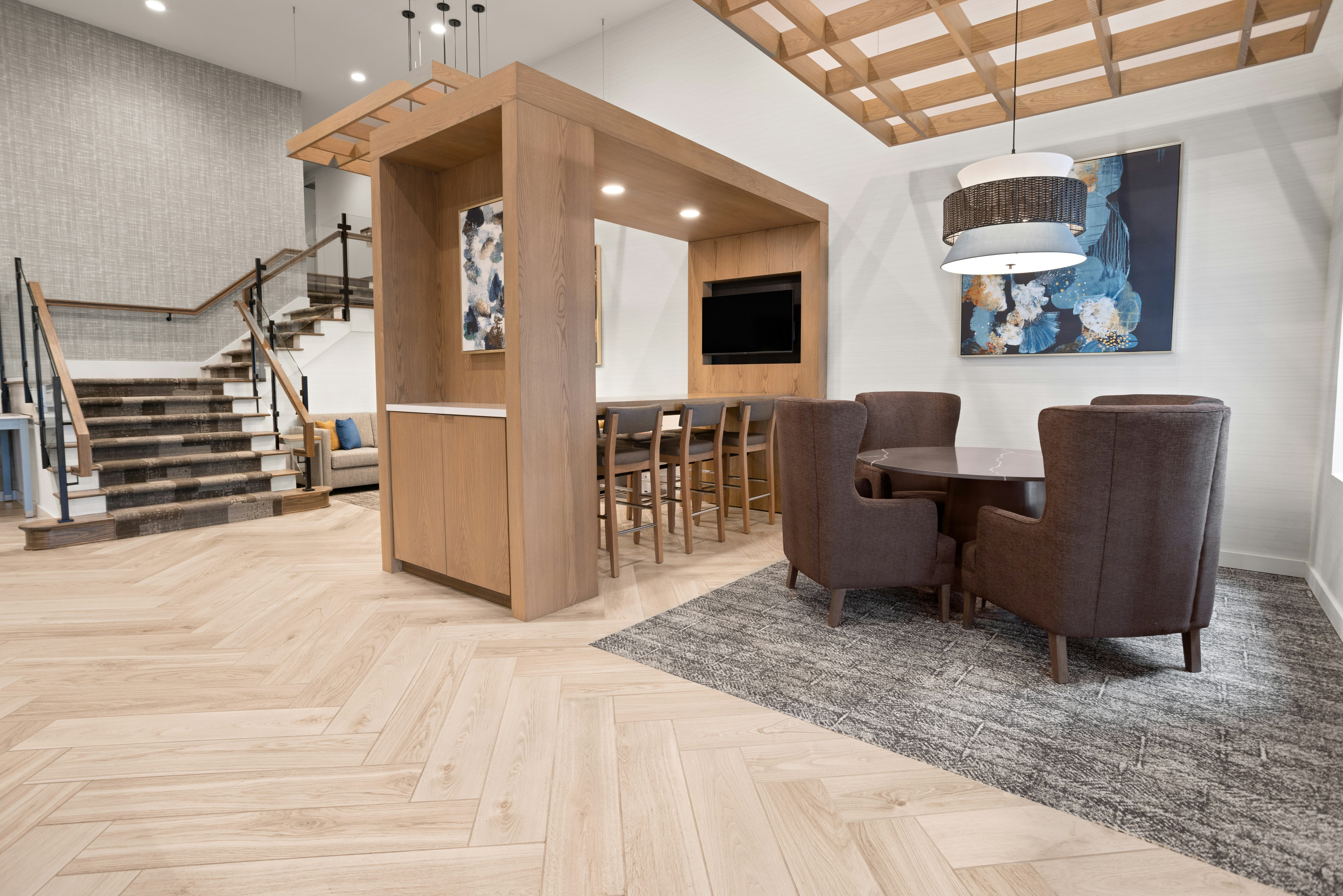 Heritage Inn and Suites Rehoboth Beach 40/72