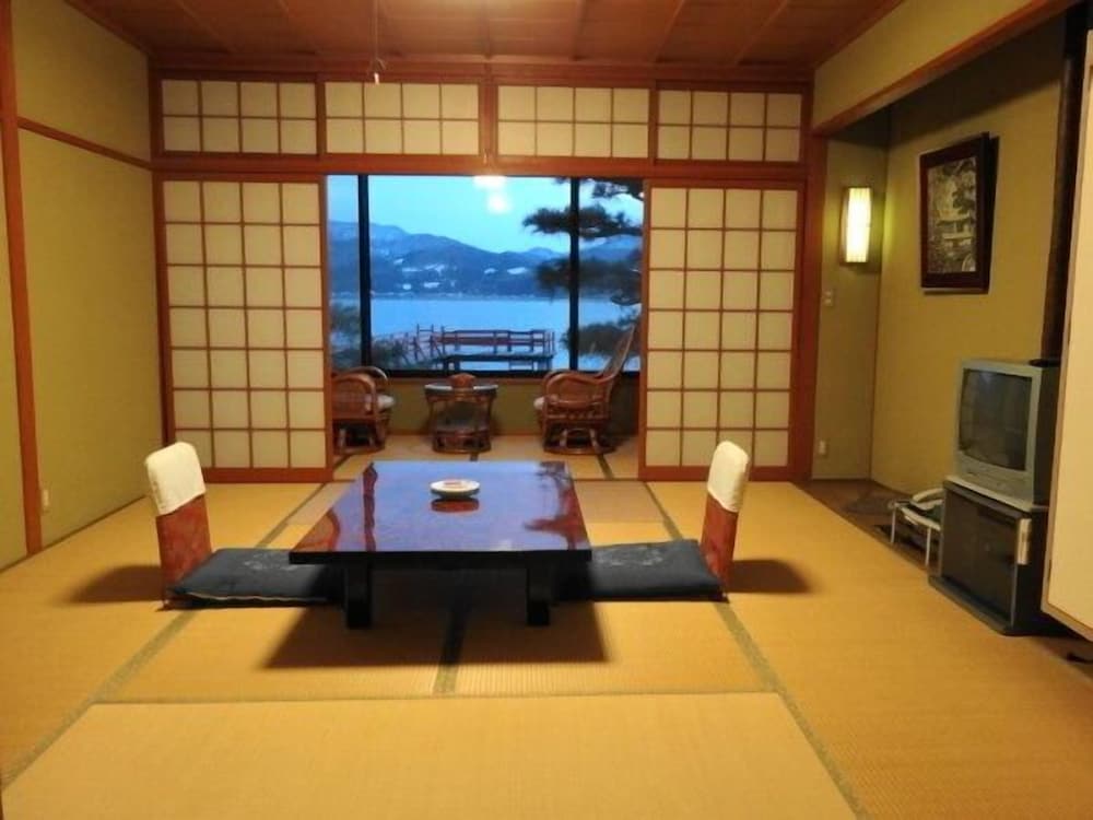 Yunoyado Saika 23/28