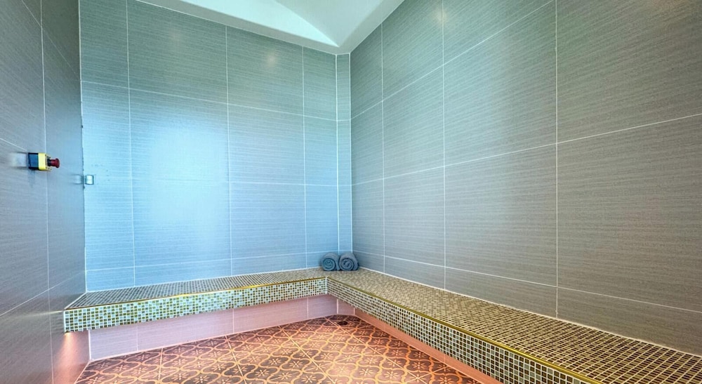 Clarian Hotel Beach Patong 22/49